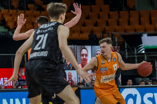 菲卡再次用 菲卡再次用