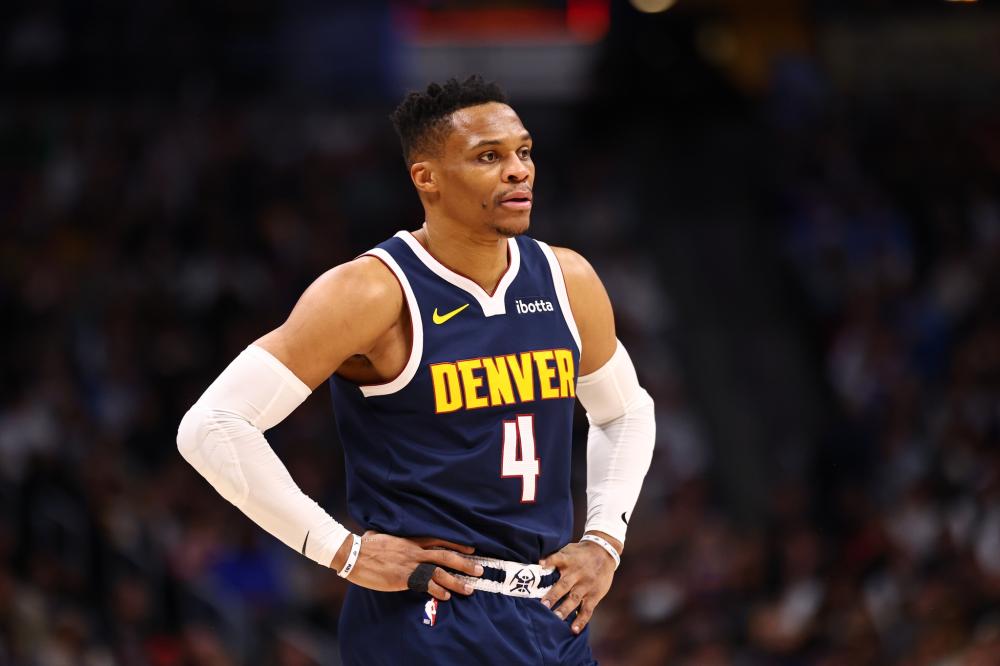 男篮也面临 男篮也面临