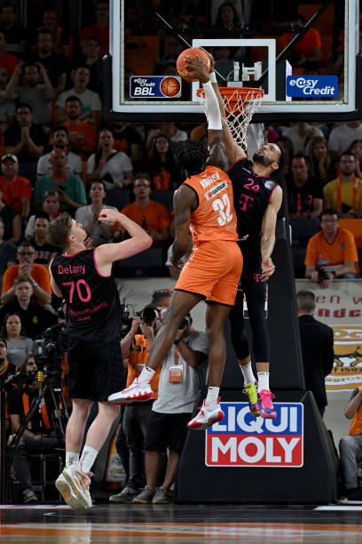 等话题迅速 等话题迅速