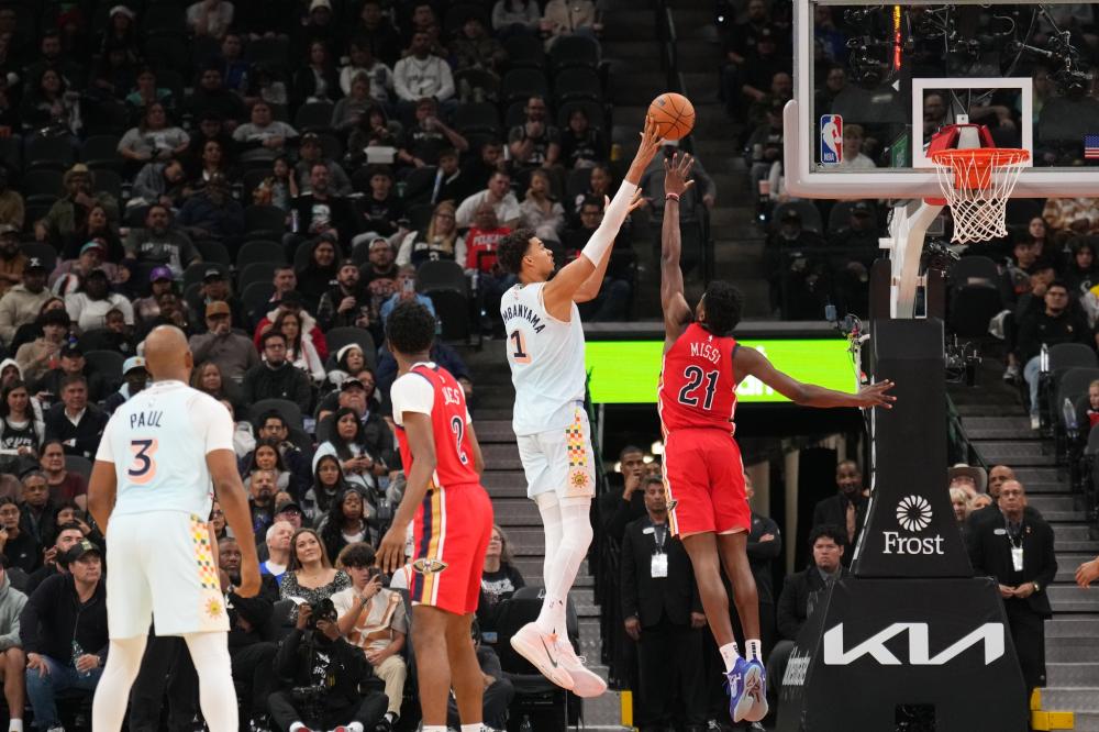 过边路进攻 过边路进攻