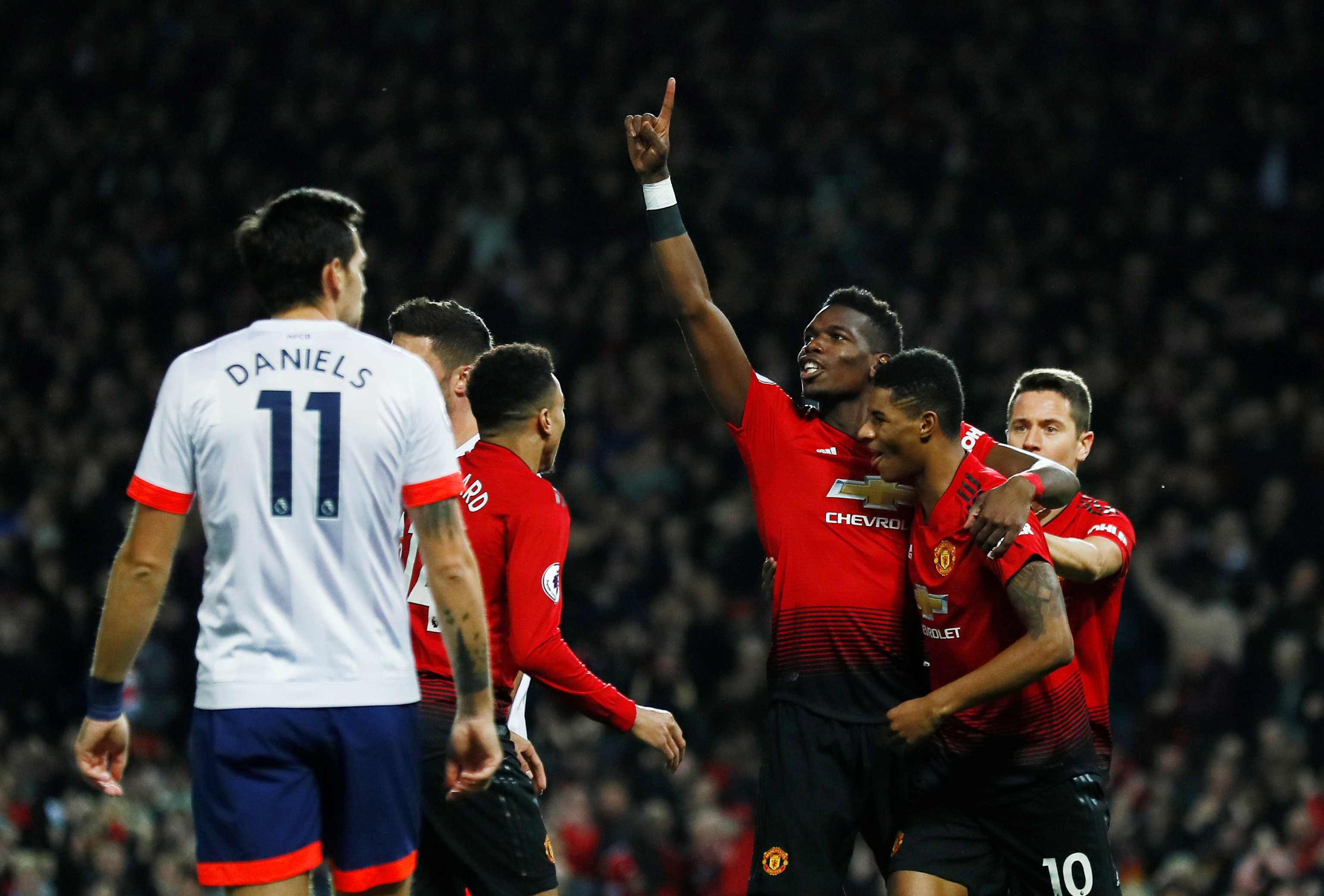 粉丝欢欣鼓 粉丝欢欣鼓